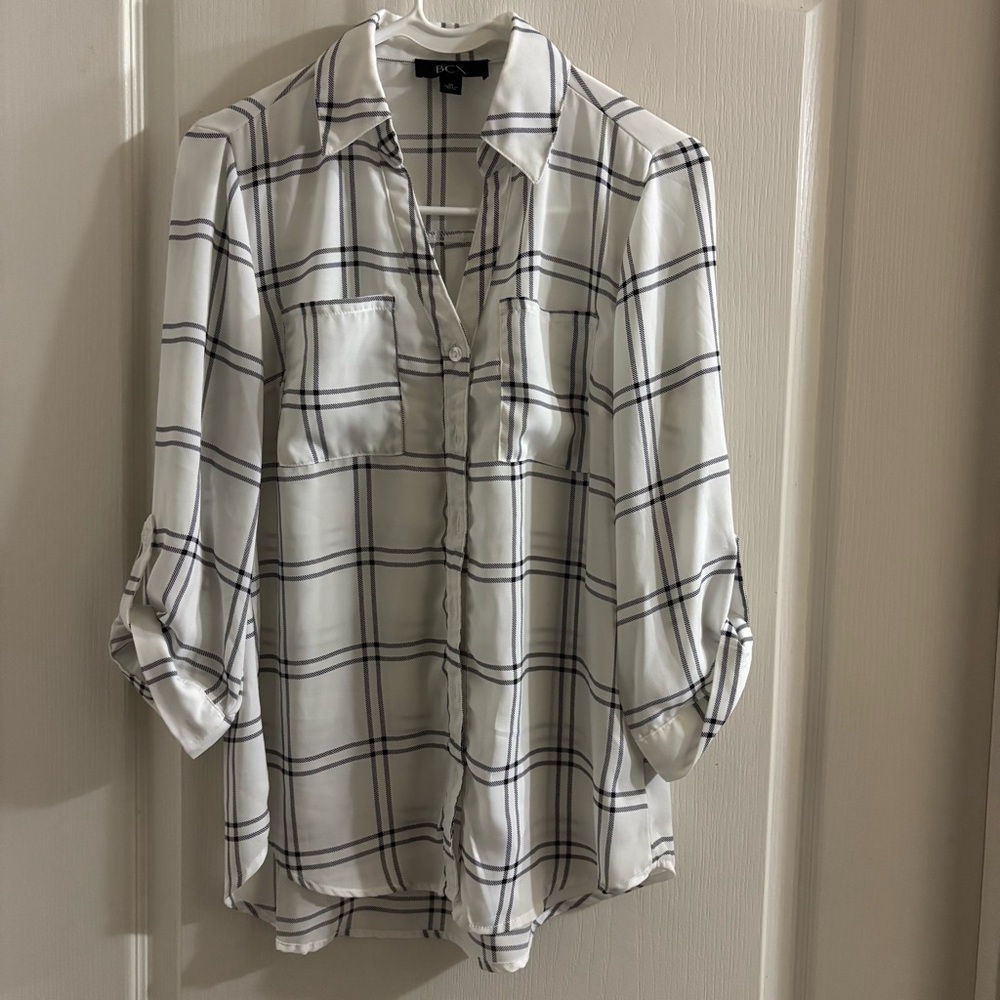 BCX Ivory and Black Checkered Button Down Shirt